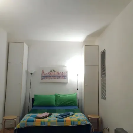 Clear And Cheap Hébergement de vacances Bari